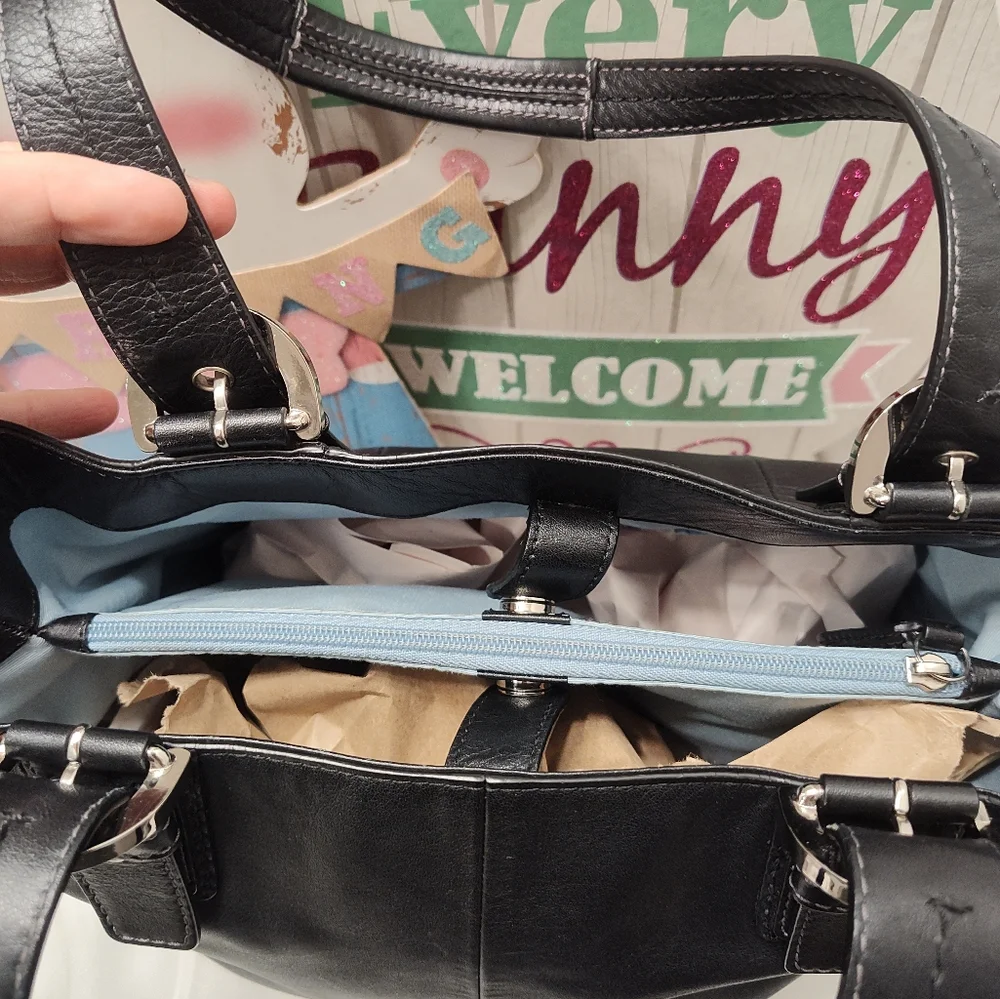 🖤 Vintage EUC Coach Soho Leather North South Smooth Leather Tote Bag, Black - Picture 12 of 16